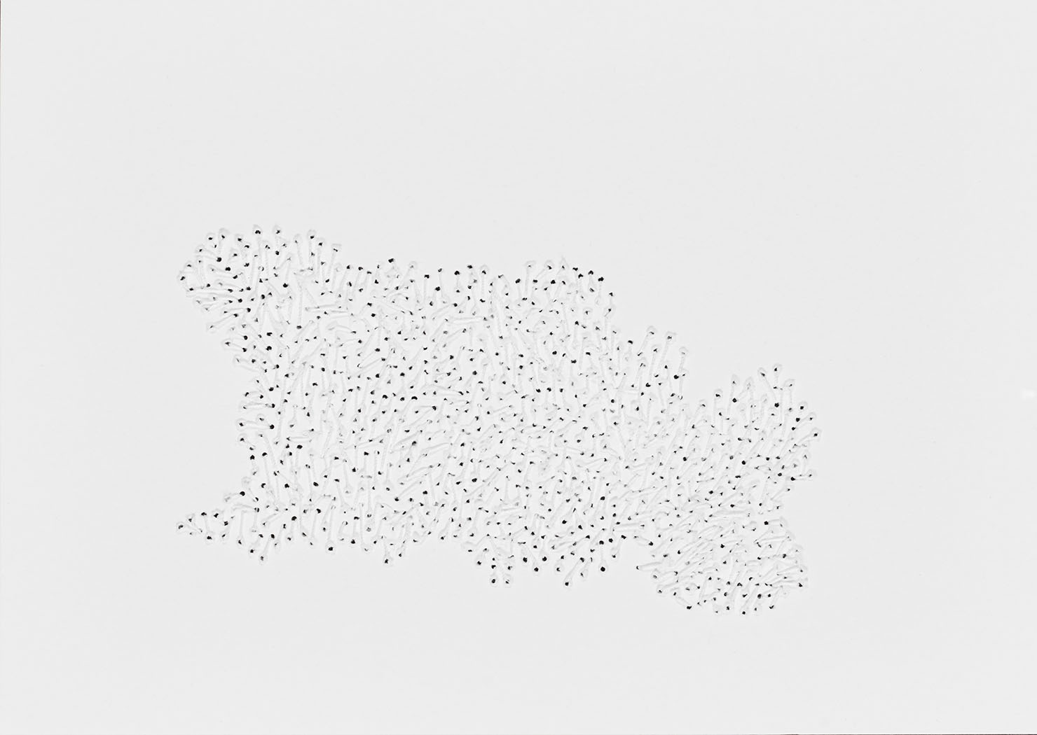 Susanne Lyner, 2020-21_Nr.08_14,8x10,5_umgarntes, Garn auf Karton, je 10,5 x 14,8 cm