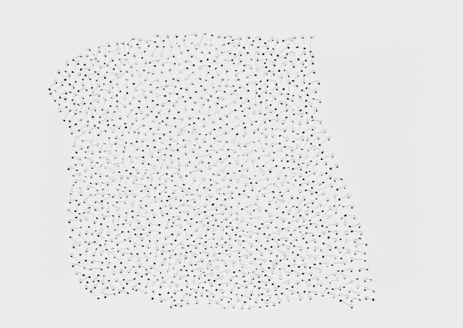 Susanne Lyner, 2020-21_Nr.14_14,8x10,5_umgarntes, Garn auf Karton, je 10,5 x 14,8 cm