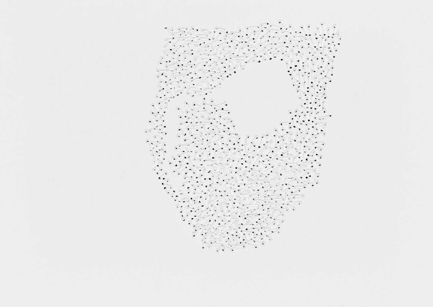 Susanne Lyner, 2020-21_Nr.22_14,8x10,5_umgarntes, Garn auf Karton, je 10,5 x 14,8 cm