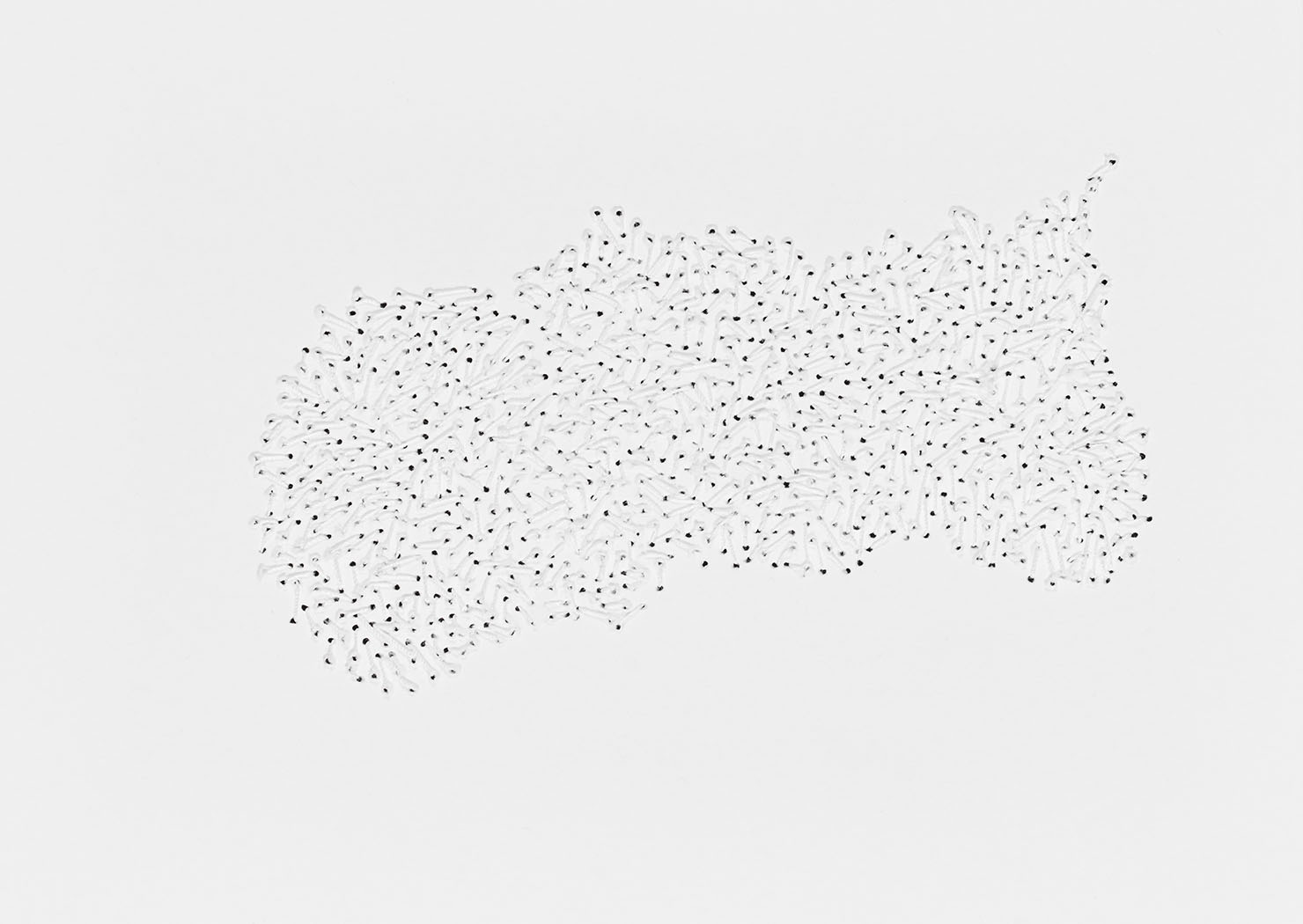 Susanne Lyner, 2020-21_Nr.25_14,8x10,5_umgarntes, Garn auf Karton, je 10,5 x 14,8 cm